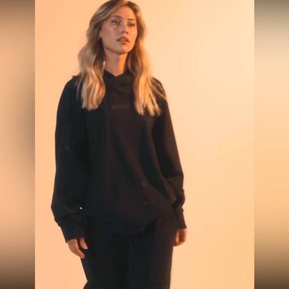 Alphalete cocoa hoodie - Picture 2 of 13